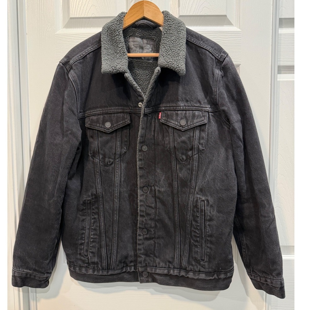 Levis Mens Faded Black Sherpa Lined Denim Trucker Jacket WaterLess Grey Lining